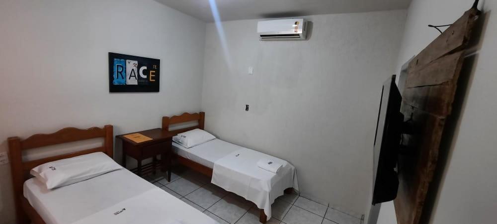 Astro Hotel Rondonópolis Esterno foto