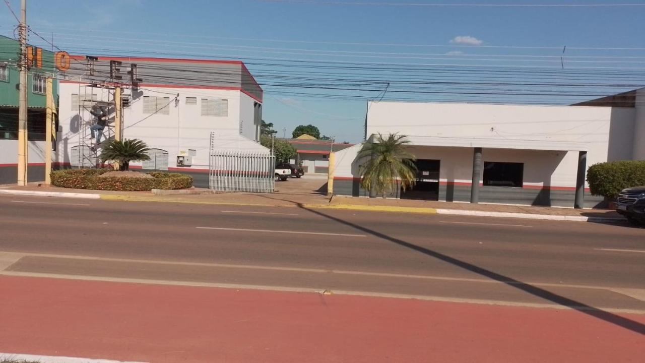Astro Hotel Rondonópolis Esterno foto